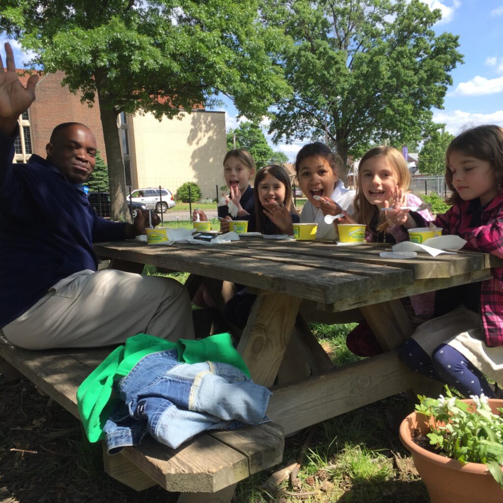 These students won ice-cream with the school's principal. Having variety of seating options makes garden inviting to larger groups of users.